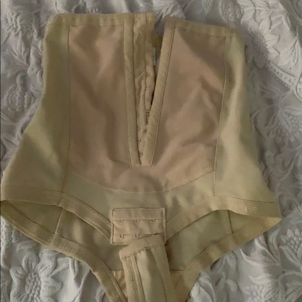 Bellefit postpartum corset XS